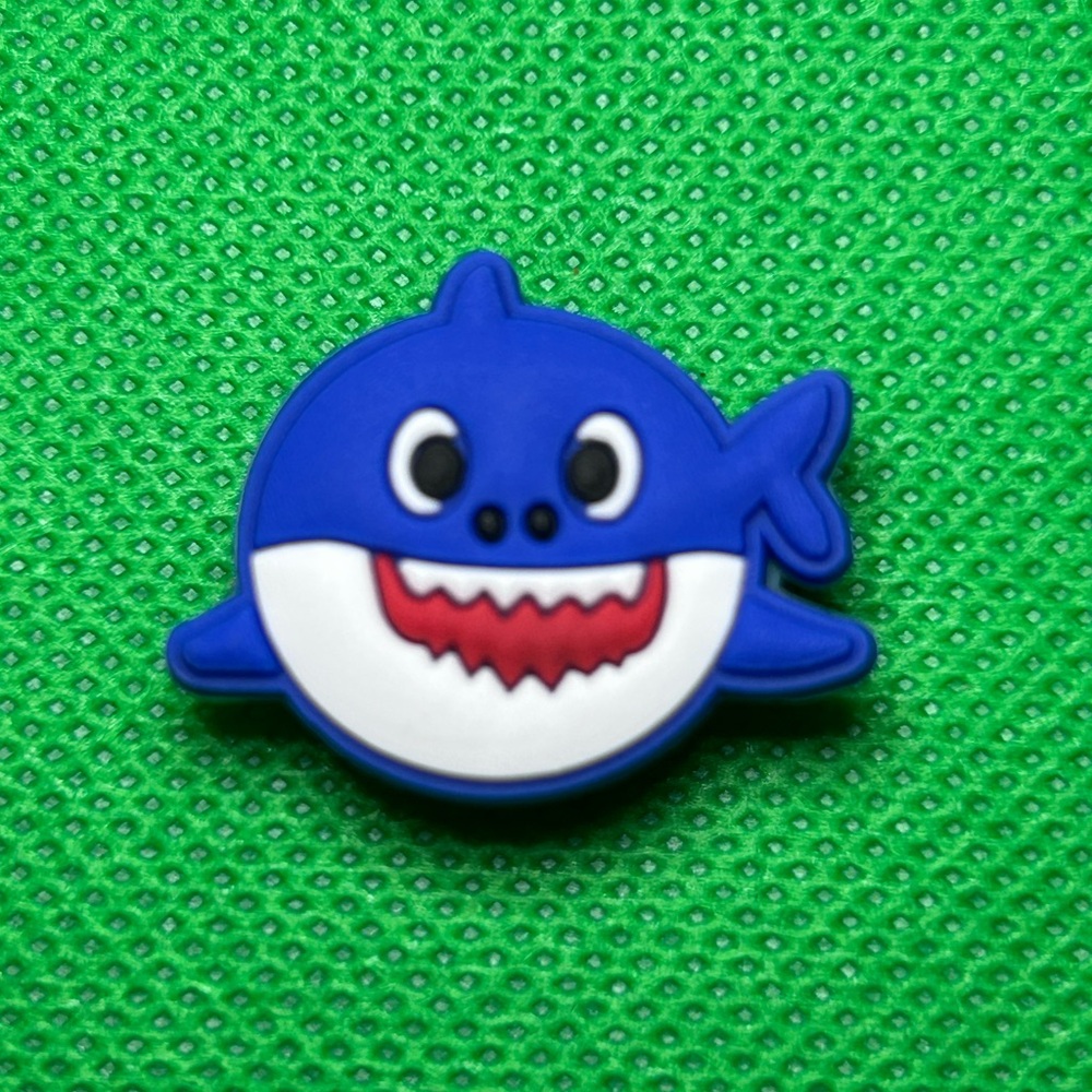 🌼 (5/$10 or 10/$15) NEW “Baby Shark” 🎀 Croc Charm Collection Blue/Daddy Shark